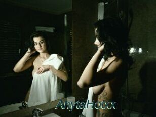 AnytaHotxx