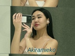 Akiramieko