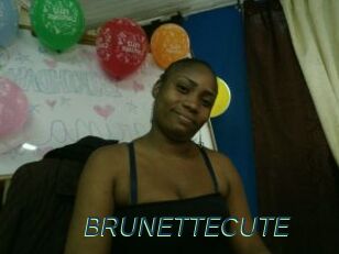 BRUNETTECUTE