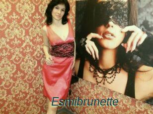 Esmibrunette