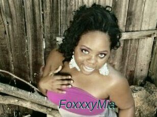 FoxxxyMia