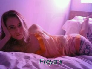 Freya_x