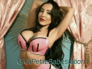 GiGiPetiteBabestation