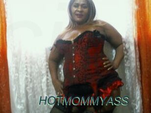 HOTMOMMYASS