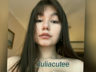 Juliacutee