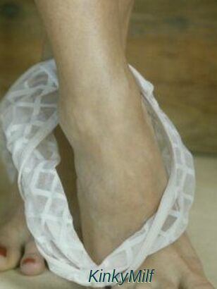 KinkyMilf