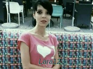 Lara123