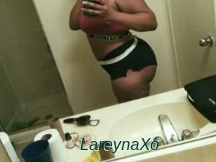 LareynaXo