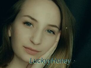 LuckyyHoney