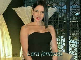 Lara_jonness