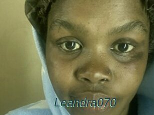 Leandra070