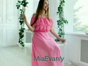 MiaEvanly
