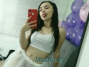 MiaJohns
