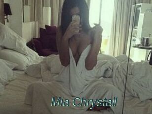 Mia_Chrystall
