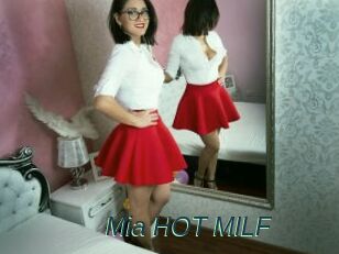 Mia_HOT_MILF