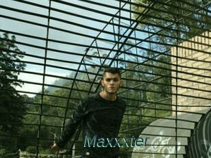 Maxxxter