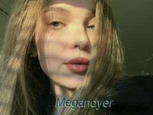 Megandyer