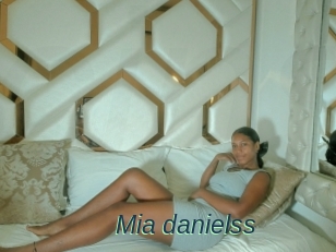 Mia_danielss