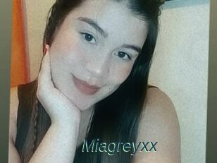 Miagreyxx