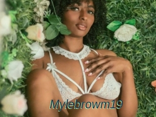 Mylebrowm19