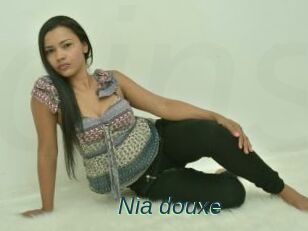 Nia_douxe