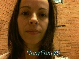 RoxyFoxy_69