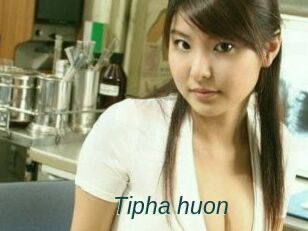 Tipha_huon
