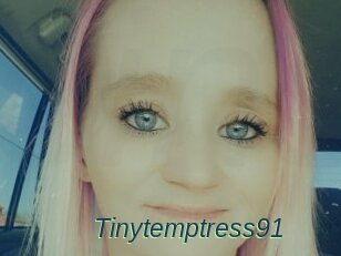 Tinytemptress91