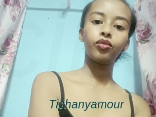 Tiphanyamour
